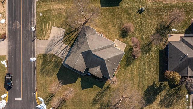 191 Gatsby Court, Jasper, IN 47546