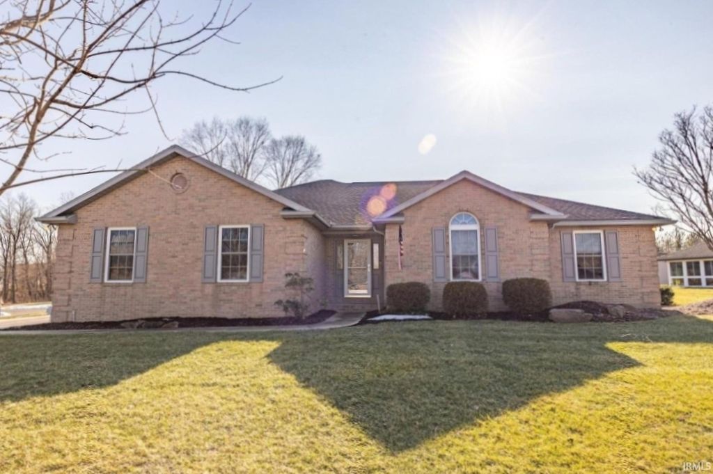 191 Gatsby Court, Jasper, IN 47546