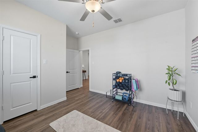 6940 Waterloo Lane, Fort Worth, TX 76179