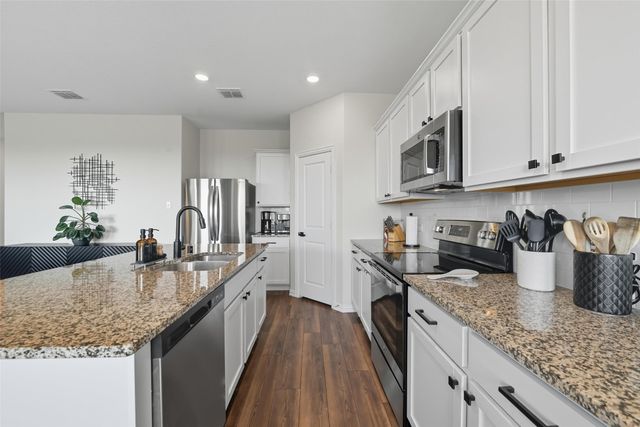 6940 Waterloo Lane, Fort Worth, TX 76179