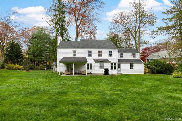 3 Chalford Lane, Scarsdale, NY 10583