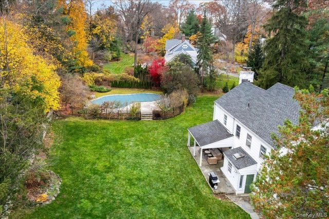 3 Chalford Lane, Scarsdale, NY 10583