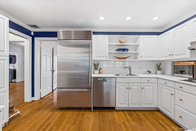 3 Chalford Lane, Scarsdale, NY 10583