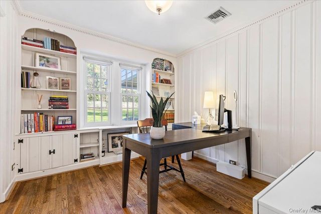 3 Chalford Lane, Scarsdale, NY 10583