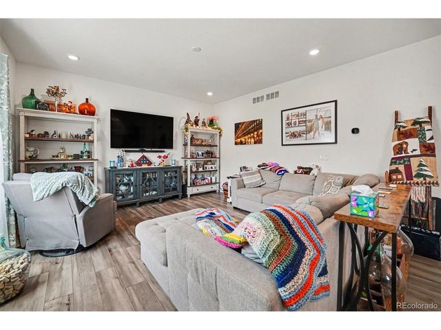 18246 Martinello Dr, Parker, CO 80134