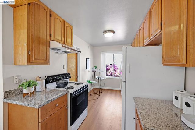 650 Greer Ave, San Leandro, CA 94579