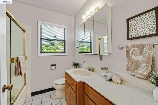 650 Greer Ave, San Leandro, CA 94579