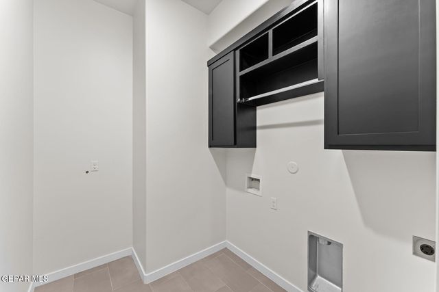 1137 Gallium Avenue, Santa Teresa, NM 88008