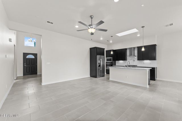 1137 Gallium Avenue, Santa Teresa, NM 88008