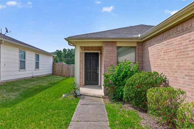 22851 Twisting Pine Drive, Spring, TX 77373