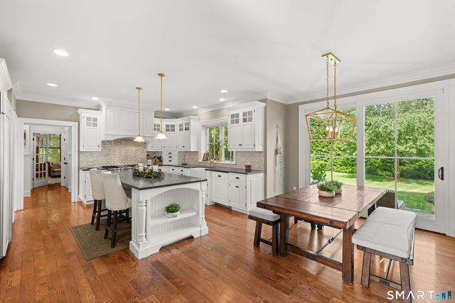 7 Elizabeth Drive, Westport, CT 06880