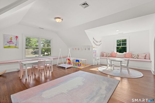 7 Elizabeth Drive, Westport, CT 06880