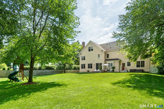 7 Elizabeth Drive, Westport, CT 06880