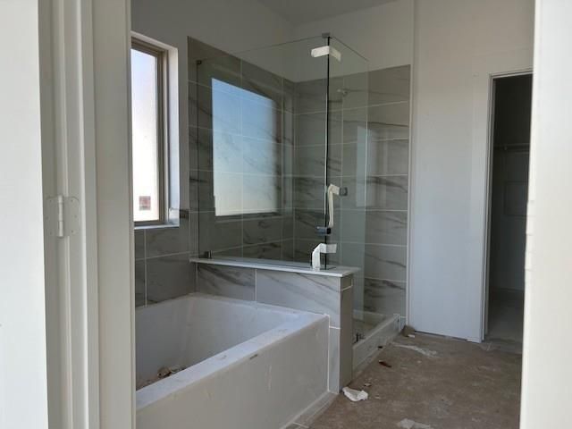 320 Legacy Point Drive, Sealy, TX 77474