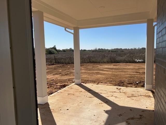 320 Legacy Point Drive, Sealy, TX 77474