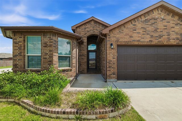 948 Meadow Scape Drive, Fort Worth, TX 76028