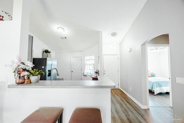 5888 Dandelion Ln, Pensacola, FL 32526