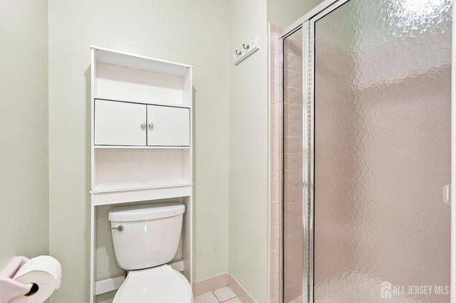63 Prestwick Way, Edison, NJ 08820