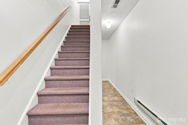 63 Prestwick Way, Edison, NJ 08820