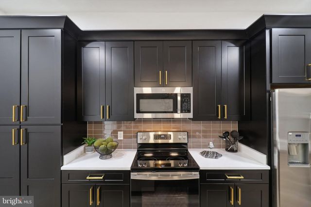 639 NW COLUMBIA RD NW, Washington, DC 20001