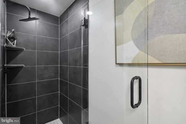 639 NW COLUMBIA RD NW, Washington, DC 20001