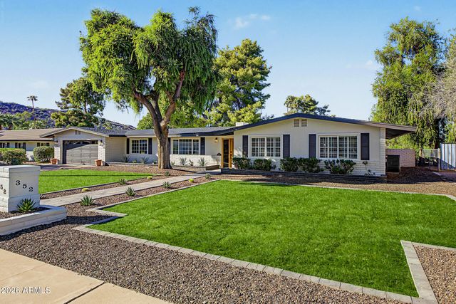 352 W SOUTHERN HILLS Road, Phoenix, AZ 85023