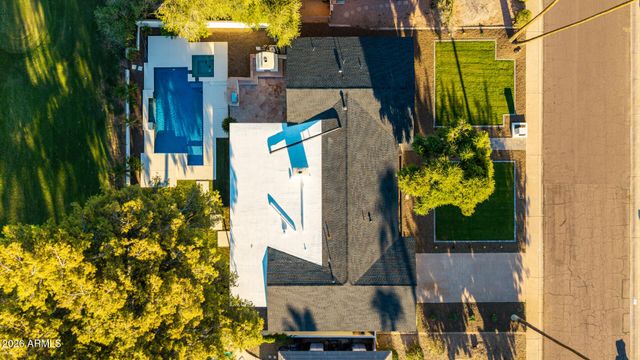 352 W SOUTHERN HILLS Road, Phoenix, AZ 85023