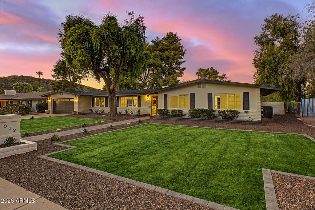 352 W SOUTHERN HILLS Road, Phoenix, AZ 85023 — photo 3