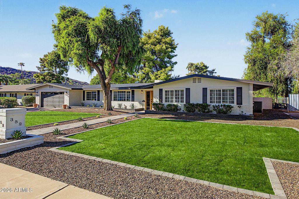 352 W SOUTHERN HILLS Road, Phoenix, AZ 85023 — photo 4