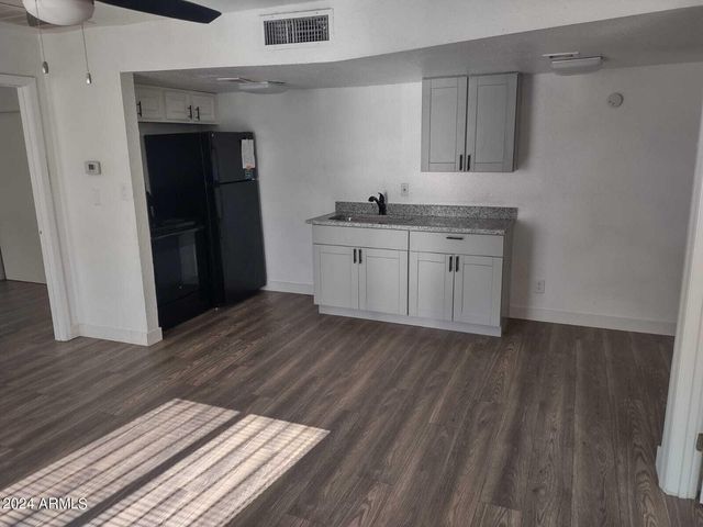 3224 W Jackson Street 3, Phoenix, AZ 85009