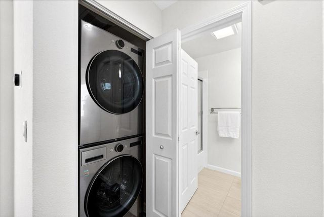 679 Pinnacles Terrace, Sunnyvale, CA 94085