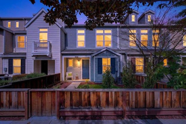 679 Pinnacles Terrace, Sunnyvale, CA 94085