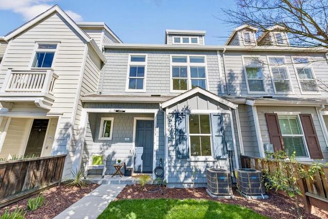 679 Pinnacles Terrace, Sunnyvale, CA 94085