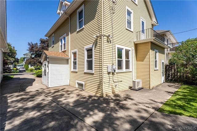 375 Parker Avenue, Buffalo, NY 14216