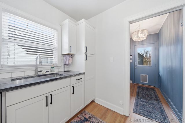 1523 S Gary Place, Tulsa, OK 74112