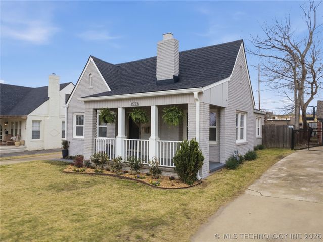 1523 S Gary Place, Tulsa, OK 74112