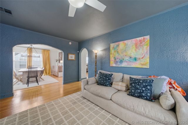 1523 S Gary Place, Tulsa, OK 74112