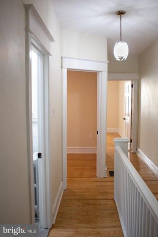 5910 HENRY AVE, Philadelphia, PA 19128
