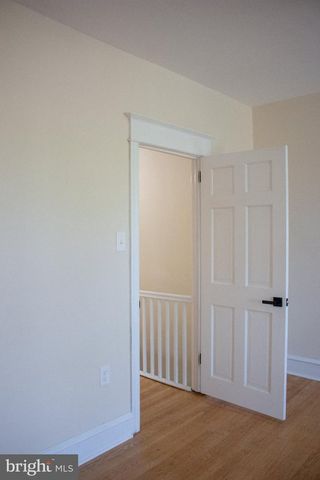 5910 HENRY AVE, Philadelphia, PA 19128