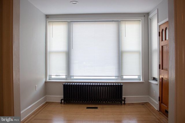 5910 HENRY AVE, Philadelphia, PA 19128