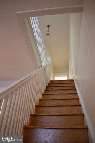 5910 HENRY AVE, Philadelphia, PA 19128
