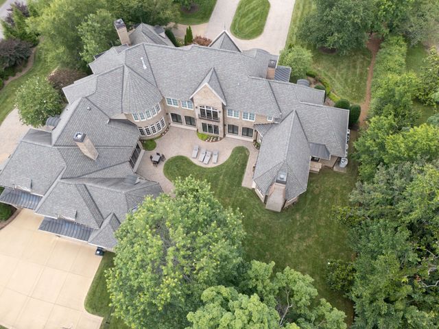 2323 Woodmont Blvd, Nashville, TN 37215