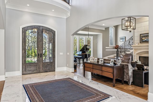 2323 Woodmont Blvd, Nashville, TN 37215