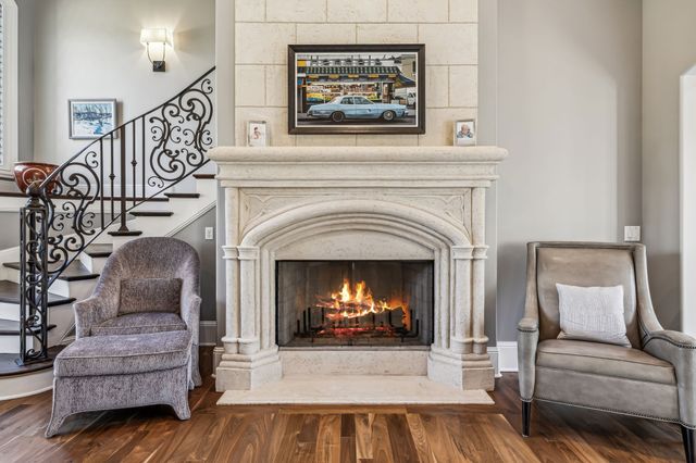 2323 Woodmont Blvd, Nashville, TN 37215