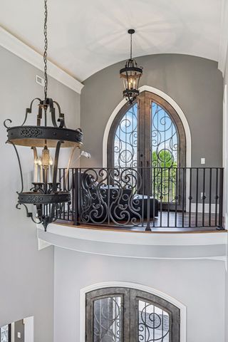 2323 Woodmont Blvd, Nashville, TN 37215