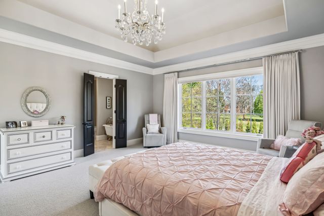 2323 Woodmont Blvd, Nashville, TN 37215