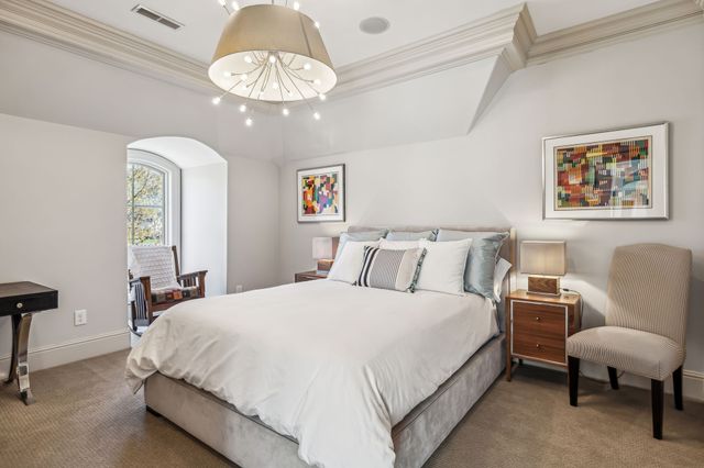 2323 Woodmont Blvd, Nashville, TN 37215