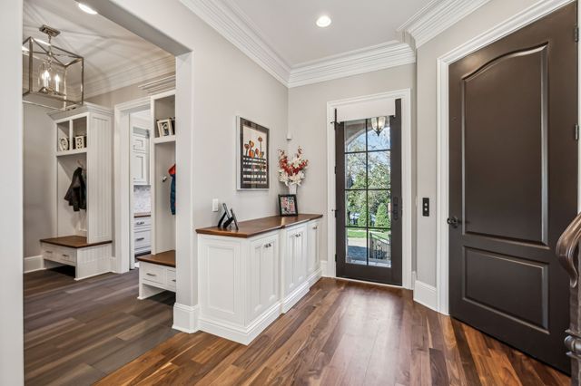 2323 Woodmont Blvd, Nashville, TN 37215