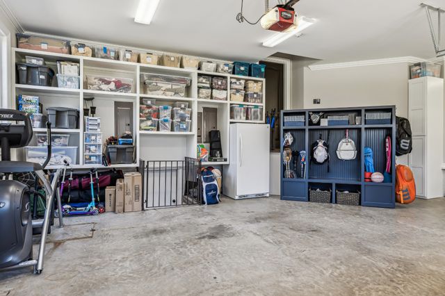 2323 Woodmont Blvd, Nashville, TN 37215