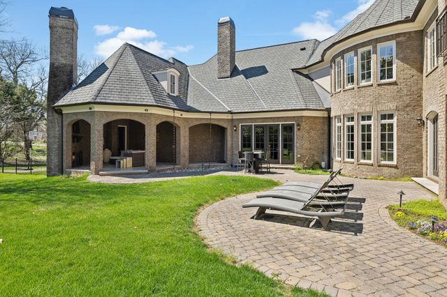 2323 Woodmont Blvd, Nashville, TN 37215